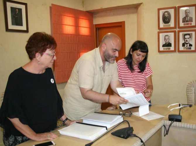 Un documento del Colegio Oficial de Aparejadores confirman que Jaume Monfort no dirigía la obra por la que fue cesado del gobierno de Gata