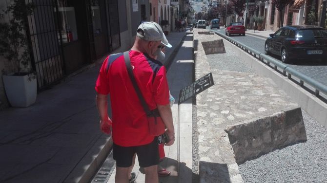 Fotodenuncia resuelta: Turismo cambia el panel de la muralla de Príncipe de Asturias