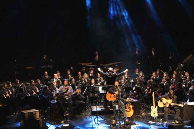 Gran éxito del concierto de Los Secretos en el auditorio de Teulada