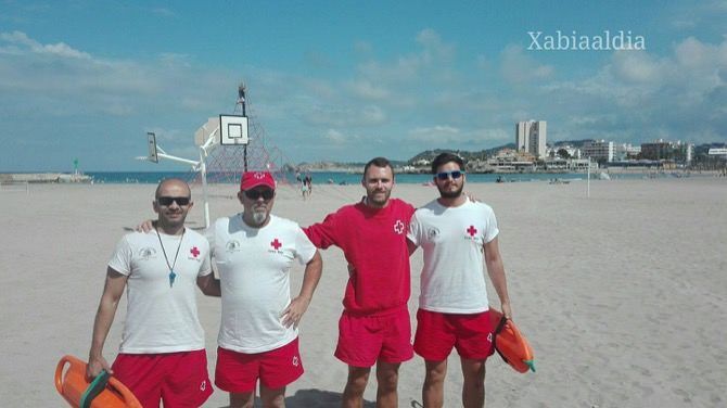 La Cruz Roja vigilará la playa del Arenal en Semana Santa