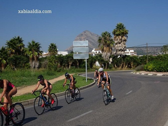 Afecciones al tráfico por el triatlón de Xàbia