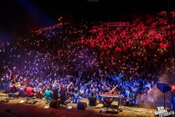 El grupo musical Txarango del Viñarock a Fogueres Xàbia