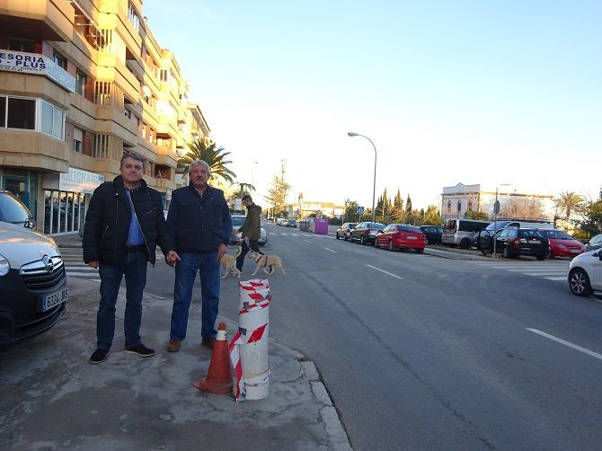 La lámpara del cruce de Juan Carlos I se encendió a las 9.05, 30 minutos despúes del accidente