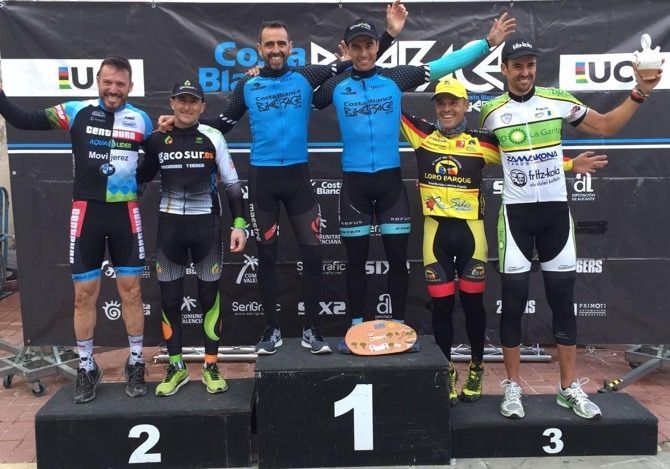 Dani Cepa del Xabia's Bike FasterWear se impone en la Costa Blanca Bike Race