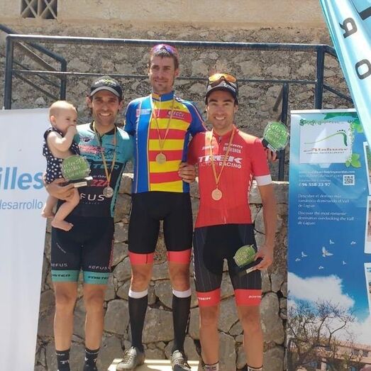 Ade Moll, Tomás Miralles y David Ivars subcampeones de la Comunidad Valenciana BTT-XCO