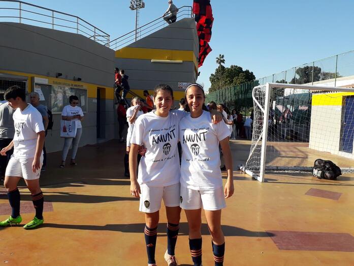 Las futbolistas Ana Vallés y Gema Soliveres logran el ascenso a Primera División 