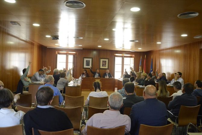 El PSPV se queda solo en la votación que aprueba elevar el Plan General a Conselleria