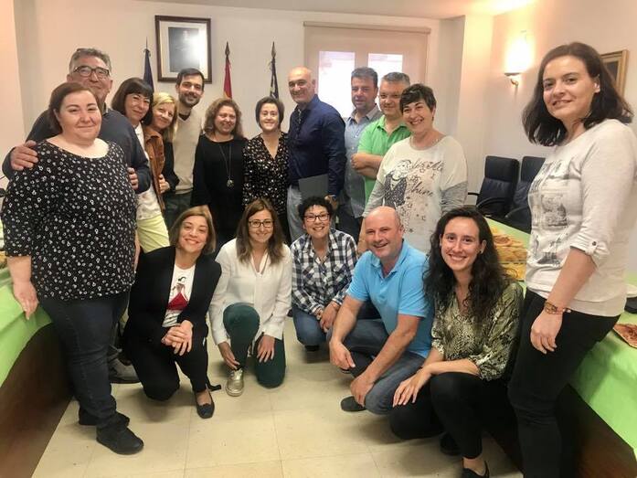 Benitatxell despide y homenajea a su juez de paz Luis Pastor Gilabert