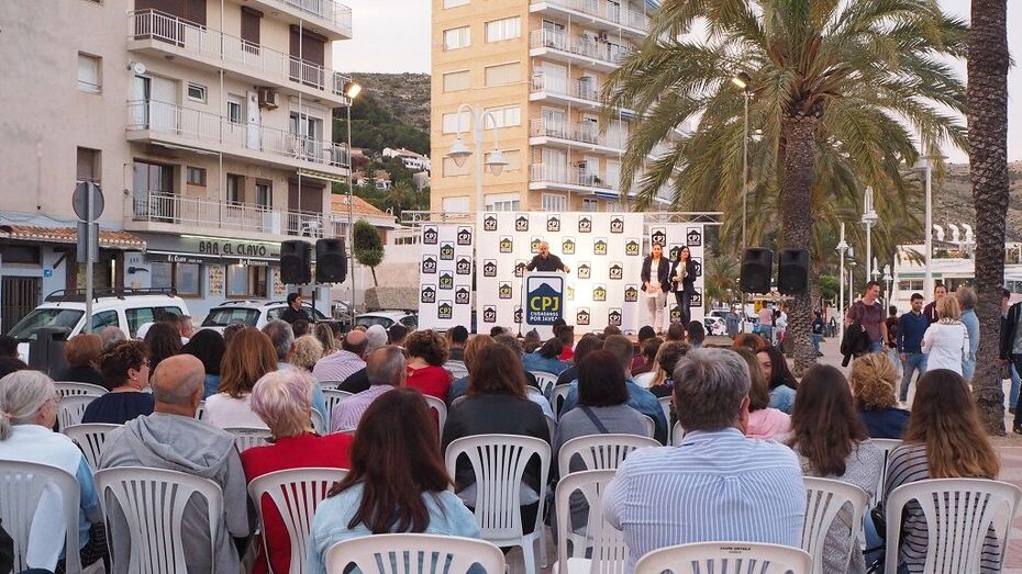 Ciudadanos por Jávea defiende en su mitin en Aduanas 