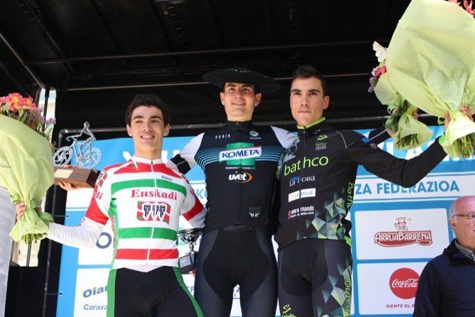 Juan Ayuso brilla en la Gipuzkoa Klasika