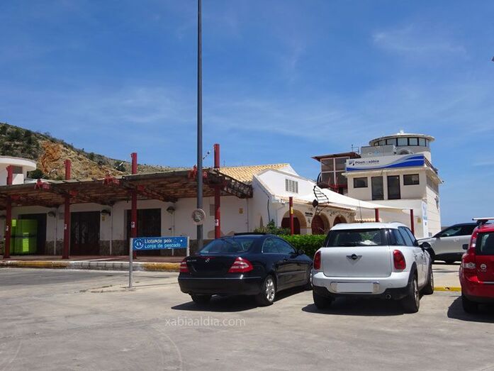 La cofradía de pescadores de Xàbia renovará la fábrica de hielo de la lonja con una ayuda de la Conselleria de Agricultura y la UE