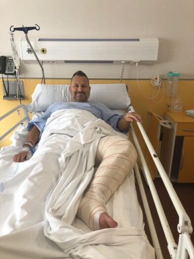 Scott Gordon supera la segunda operación con el doctor Cavadas