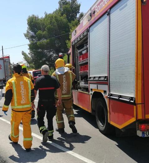 El SAMU reanima a una mujer que había sido excarcelada tras un accidente en la carretera de Jesus Pobre