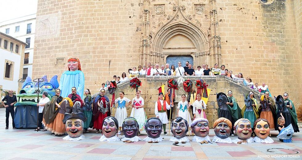L'Anunci recorre las calles del Centro Histórico pregonando la celebración del Corpus
