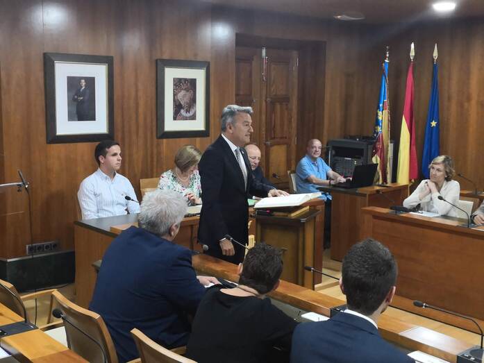 Compromís respalda a Chulvi en su investidura