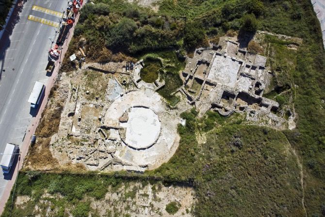 Calp organiza visitas guiadas al yacimiento de los Baños de la Reina