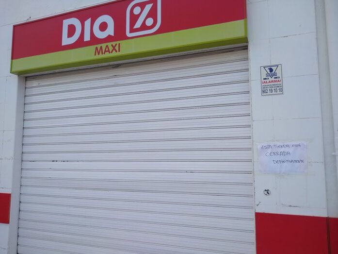 Cierre definitivamente la tienda de Día en Xàbia