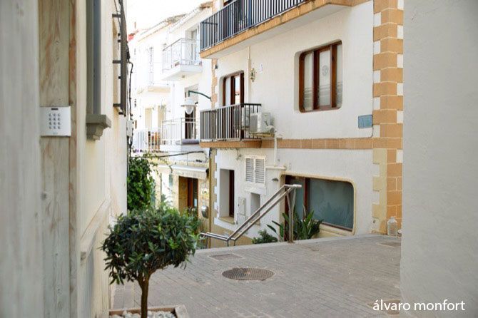 La calle Pintor Sorolla en el puerto de Xàbia