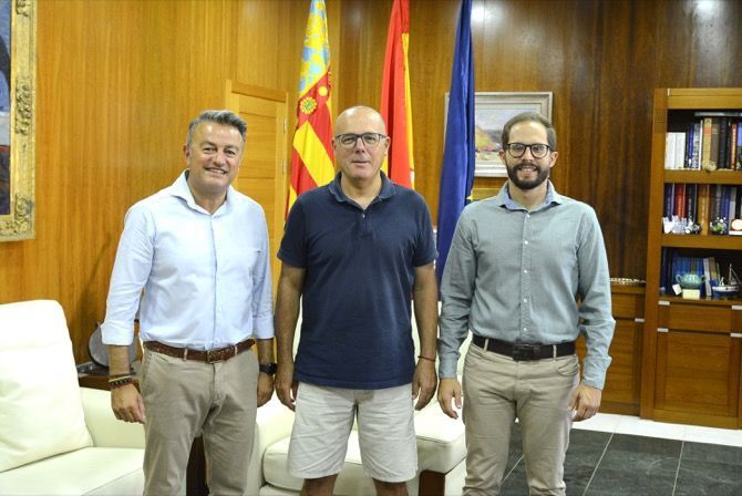 Deportes incrementa hasta 7.500 euros la ayuda para el Club Handbol Xàbia