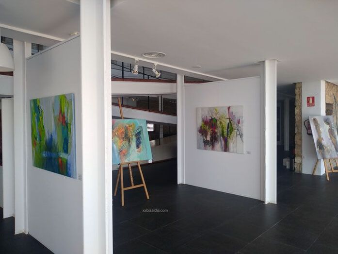Nuevas exposiciones y dos conciertos dinamizan este fin de semana la oferta cultural en Xàbia