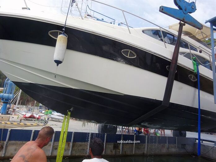 Concluyen tras casi 10 días los trabajos de rescate del barco encallado
