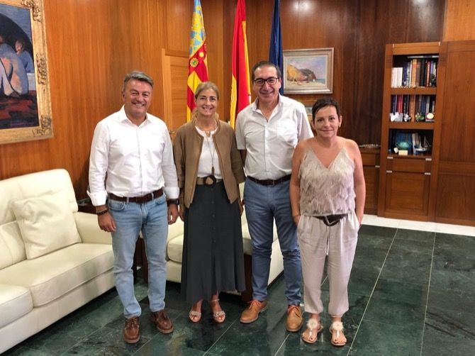 Xàbia renueva el convenio del transporte sanitario con Cruz Roja