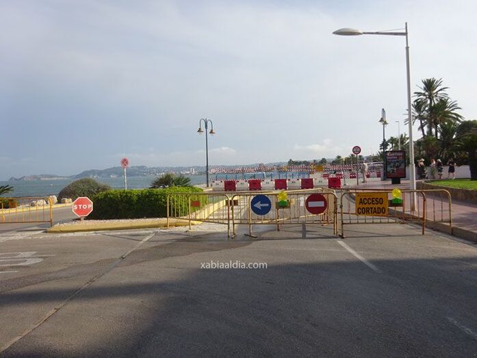 Cerrado sine die el puente de Triana