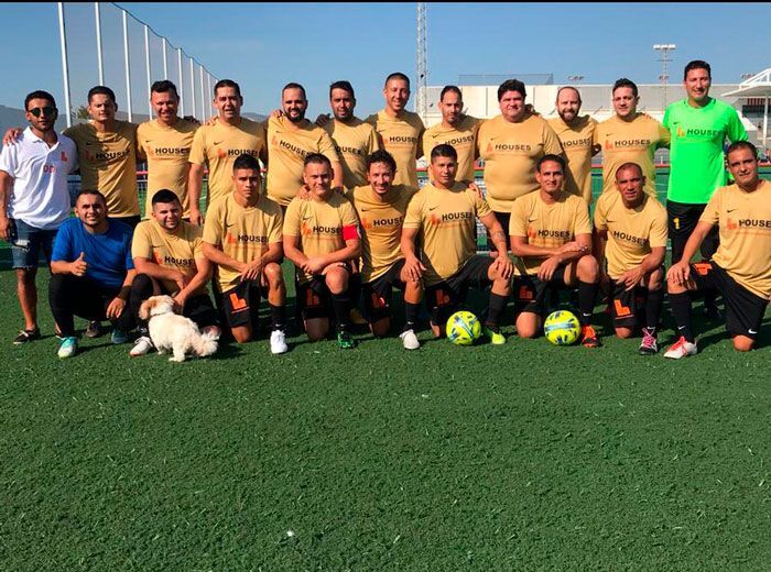 Goleada del Javea Houses Inmobiliaria en la segunda jornada de la liga veteranos