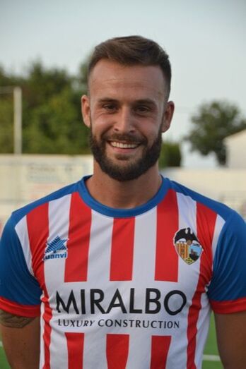 El CD Jávea se desquita de la derrota en Muro con una goleada al colista