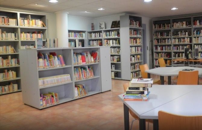 Benitatxell aboga por la mujeres escritoras sumándose al proyecto Bibliotecas en Igualdad
