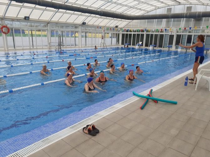 Arrancan las clases de Aquagym en Benitatxell con gran éxito de participación
