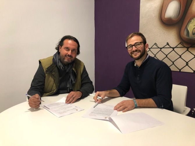 El ayuntamiento de Benitatxell renueva su convenio de colaboración con el Coro Parroquial