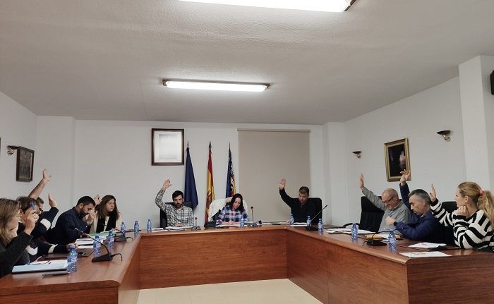 Unanimidad en Benitatxell para adherirse a la declaración de emergencia climática y poner en marcha medidas a nivel local para combatirla