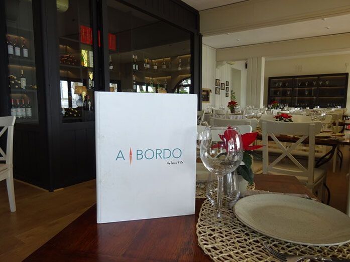 Disfruta de la cena de nochevieja en A Bordo, el restaurante del Club Náutico de Jávea