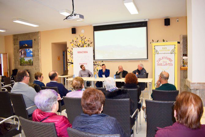 Literatura a la hora del vermut, la nueva apuesta cultural de Benitatxell