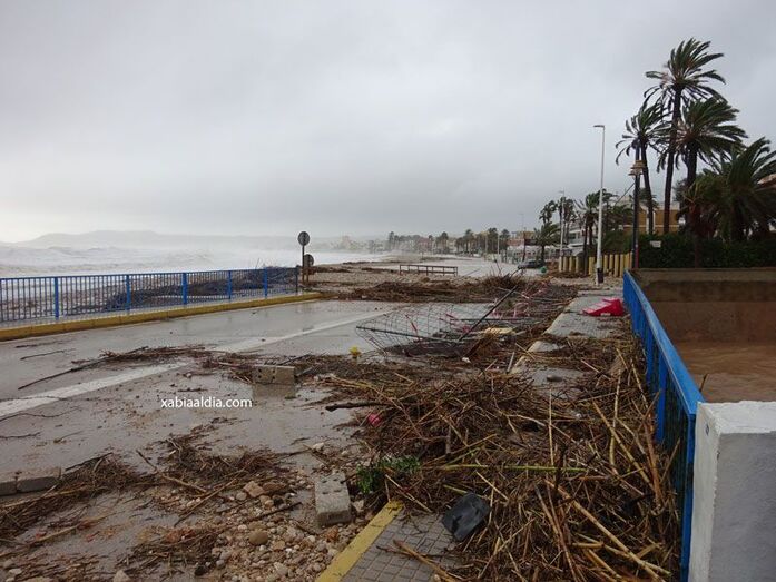 Xàbia reanuda las clases este martes tras el temporal