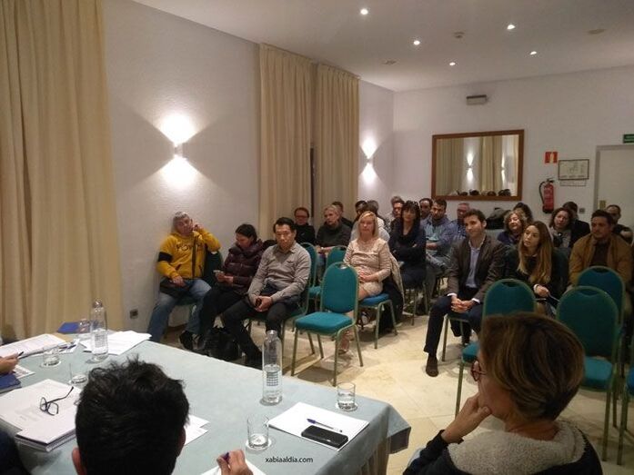 Los comerciantes del Arenal preparan una gran acción para el fin de semana del Montgorock