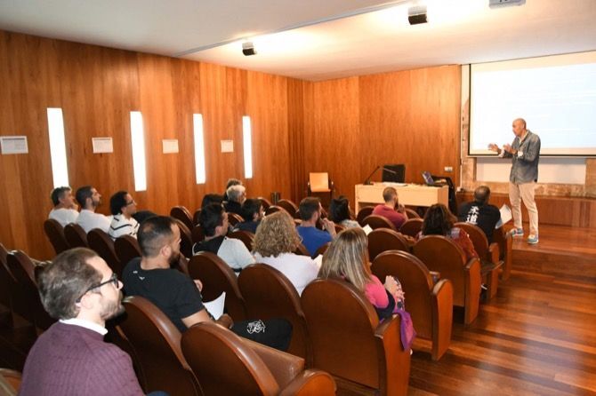 Xàbia contrata una empresa para analizar el sistema deportivo municipal