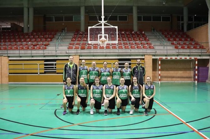 El senior femenino del CB Joventut Xàbia vence al Dénia en el derby comarcal