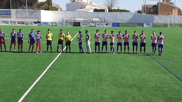 Un solitario gol de Álvaro da la victoria al CD Jávea frente al Olleria
