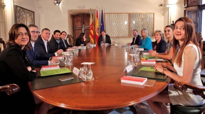 Maratón de consellers por la comarca con motivo de las convivencias convocadas por el Consell