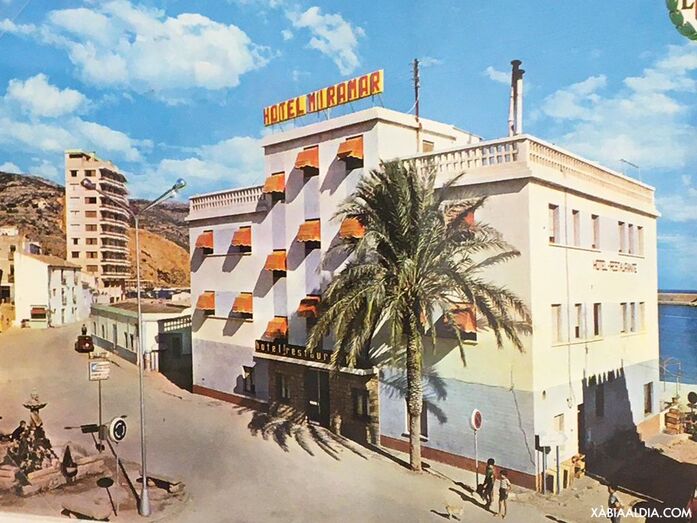 Xàbia como ejemplo para ilustrar el auge turístico en la Comunitat desde los años cincuenta