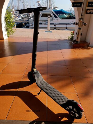 La Policía Local de Xàbia prepara una ordenanza para regular los patinetes