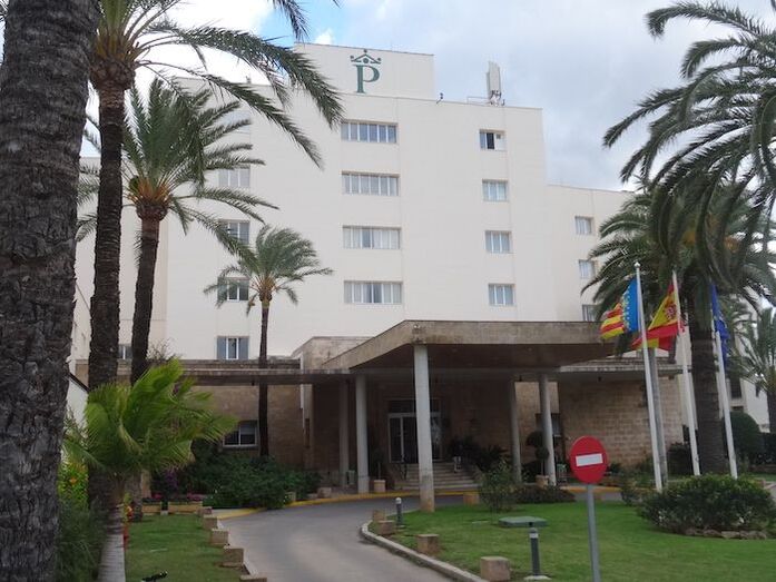 Paradores oferta habitaciones a 75 euros con desayuno para residentes en la Comunitat