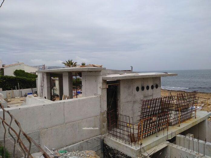 Las medidas cautelares que pidieron los Vecinos del II Montañar sobre el restaurante, pendientes de resolución y del estado de alarma