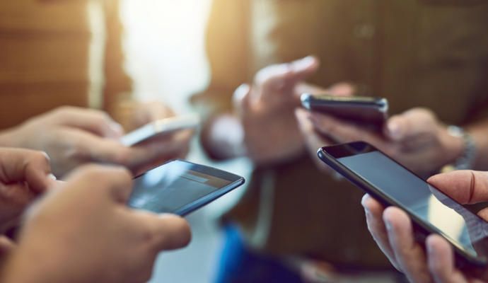 La Xarxa Jove de la comarca crea un servicio de Whatsapp para estar más cerca de los jóvenes