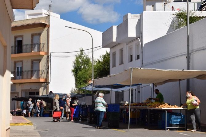 Normalidad en la vuelta del mercadillo de Benitatxell