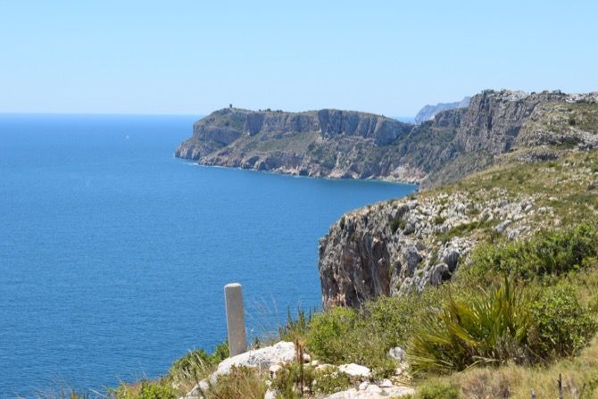 Teulada y Benitatxell presentan las alegaciones a la protección de la costa de forma conjunta
