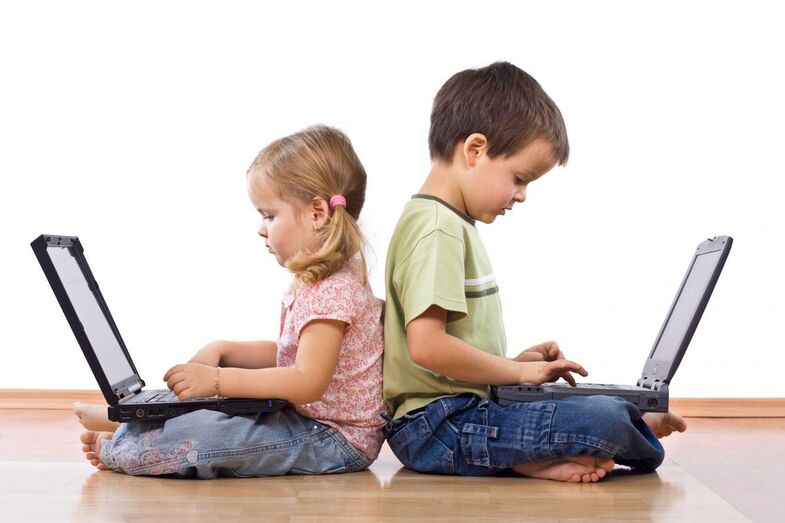 La Policía Nacional pone en marcha con Google una campaña de buenos hábitos digitales para los más pequeños