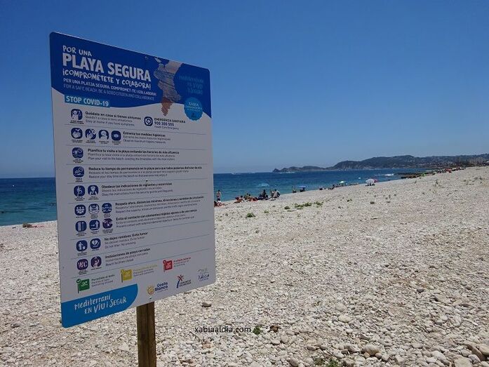Playas llenas, locales de hostelería llenos.. primer fin de semana de turismo en Xàbia